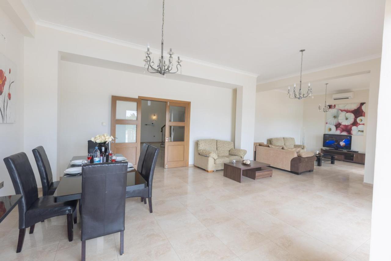 Sparta Luxury Villa Protaras Ngoại thất bức ảnh