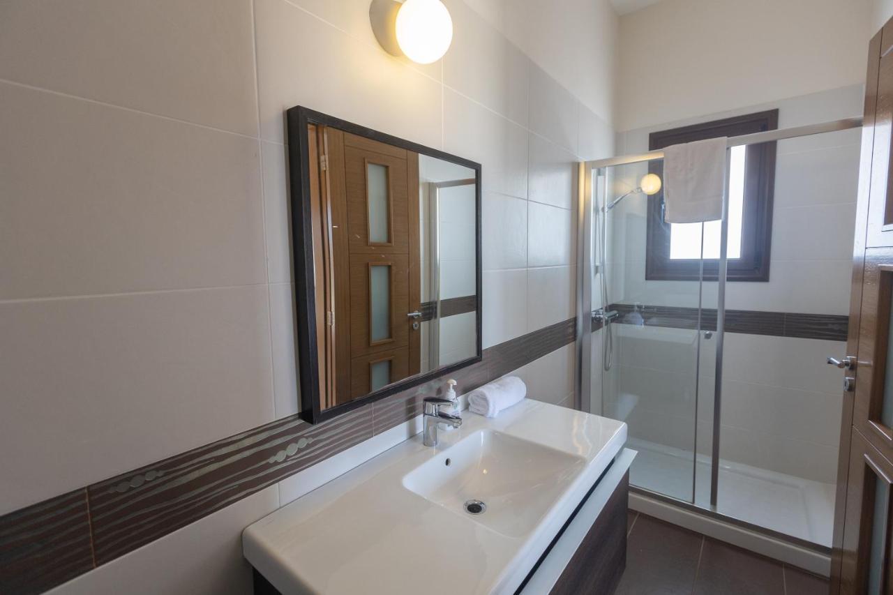 Sparta Luxury Villa Protaras Ngoại thất bức ảnh