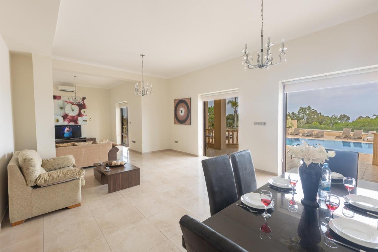 Sparta Luxury Villa Protaras Ngoại thất bức ảnh